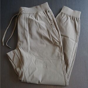 NWT! 7 Diamonds Olive Joggers